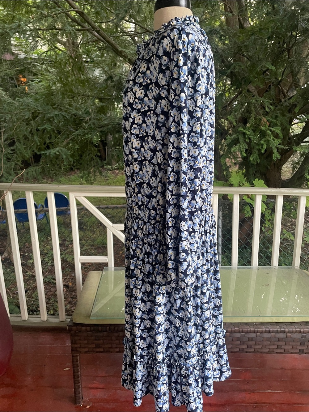 Women's Navy Blue Floral Long-Sleeve Midi Dress - Picture 7 of 9